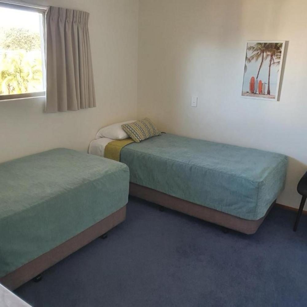 2-Bedroom Unit with Hot Tub